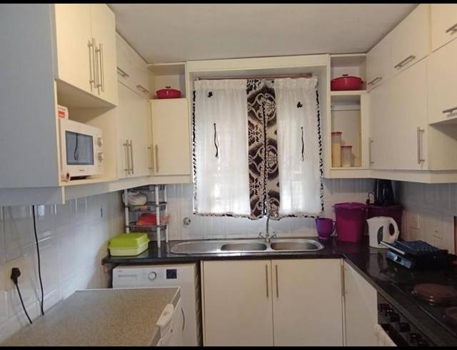 2 BEDROOM APARTMENT FOR SALE IN BELLAIR